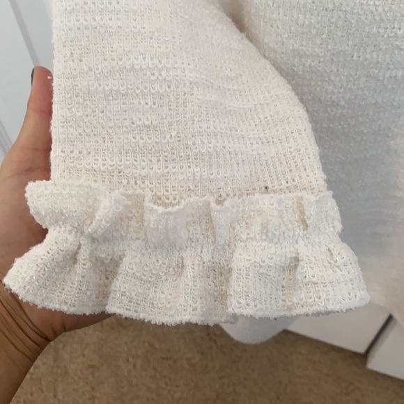 SOLD XS Banana Republic Blouse 🍌 - Picture 3 of 7